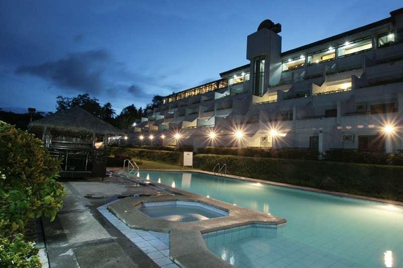 Days Hotel Tagaytay Tagaytay City Exterior photo